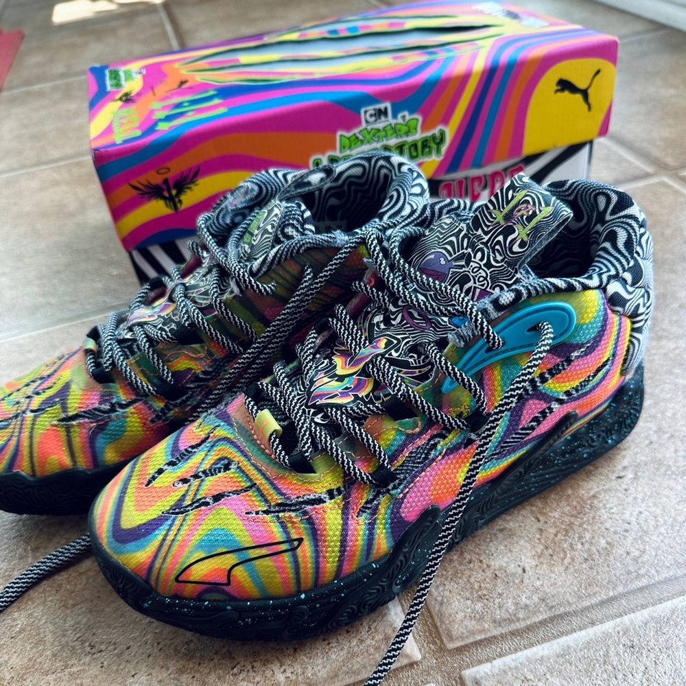 Puma MB.03 x Dexter’s Laboratory basketball shoes, youth size 4.5